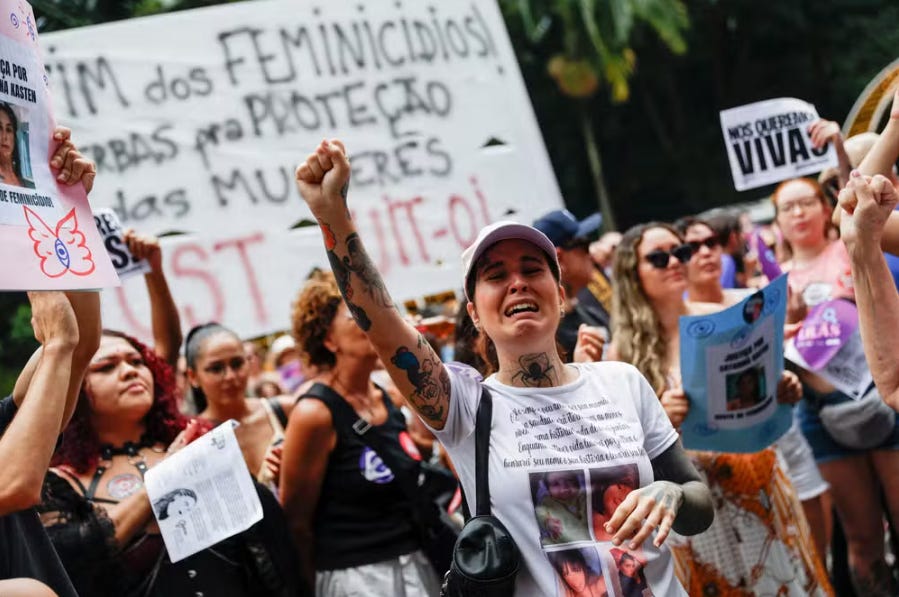 Precisamos discutir sobre feminicídio